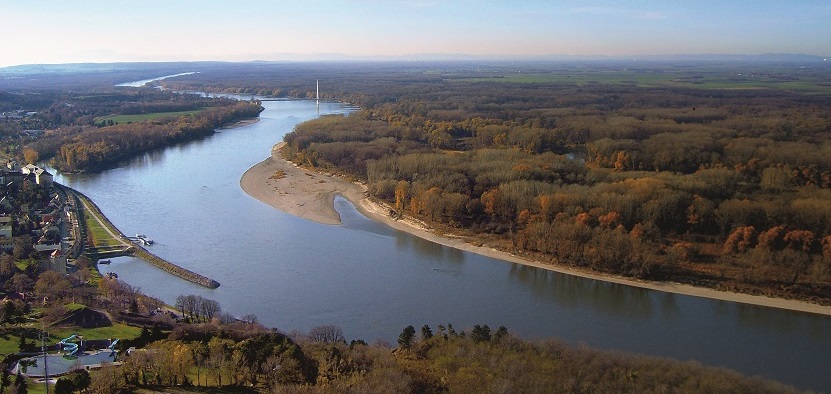 Danube River east of Vienna, view from Braunsberg, taken by Philipp Gmeiner, University of Natural Resources and Life Sciences, IWHW-BOKU, Vienna
